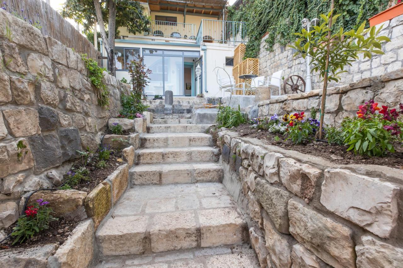 פינה שקטה בראש פינה העתיקה Pina Shketa In Old Rosh-pina Rosch Pina